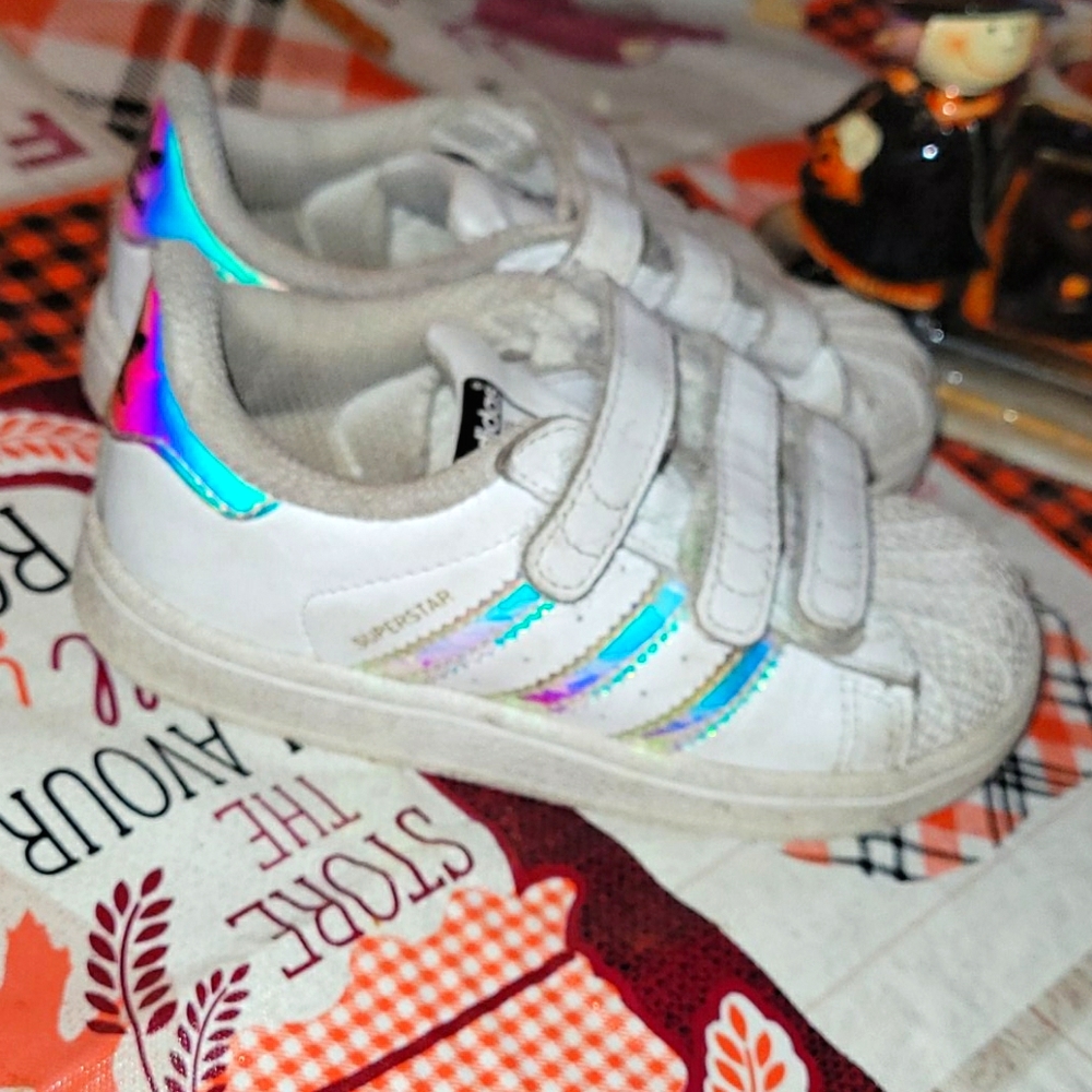 Girls adidas superstars